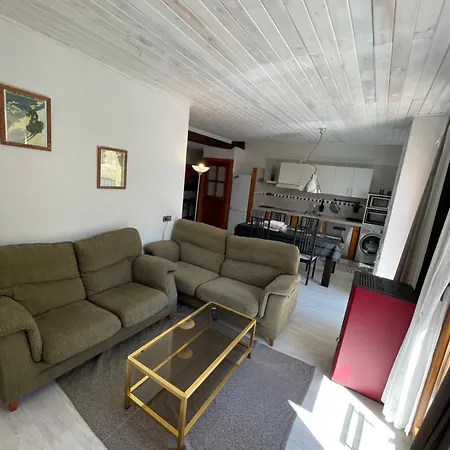 Apartment La Caixalada *