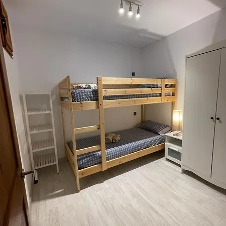 La Caixalada Apartment